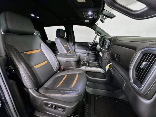 Used 2022 GMC Sierra 1500 AT4 w/ AT4 Preferred Package AWD/4WD image 27