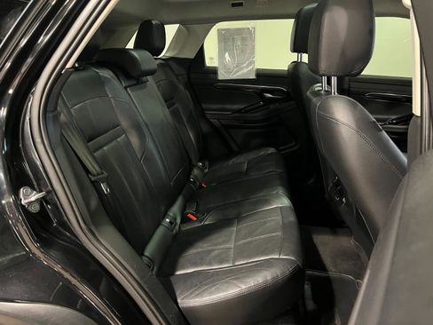 Used 2020 Land Rover Range Rover Evoque SE image 34