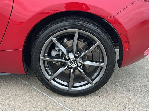 Used 2016 MAZDA MX-5 Miata Grand Touring image 23