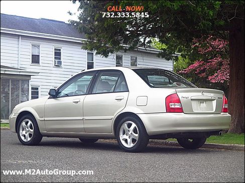 Used 2002 MAZDA Protege LX image 3