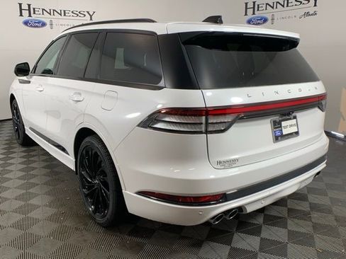 New 2025 Lincoln Aviator Reserve w/ Luxury Package image 5