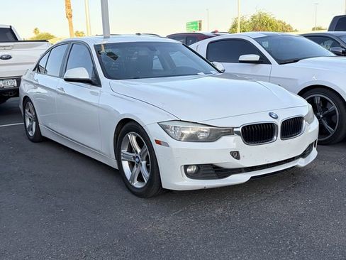 Used 2014 BMW 328i Sedan RWD image 3