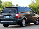 Used 2011 Chrysler Town & Country Limited w/ Trailer Tow Group image 3