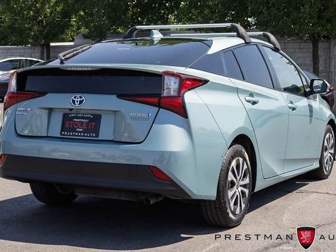 Used 2022 Toyota Prius LE AWD/4WD image 15