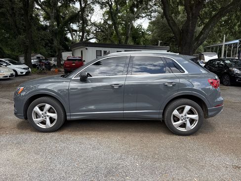 Used 2020 Audi Q3 2.0T Premium image 2