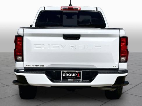 Used 2023 Chevrolet Colorado LT w/ LT Convenience Package II RWD image 5