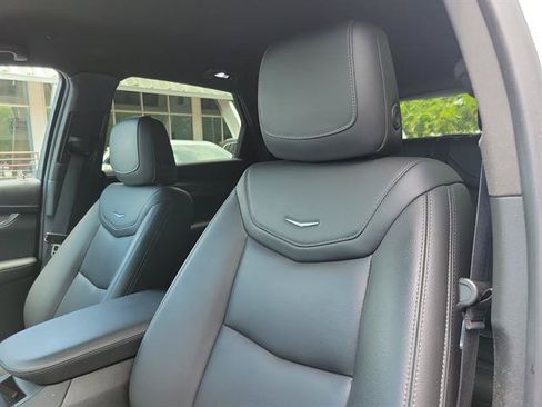 Certified 2022 Cadillac XT5 Luxury FWD image 36