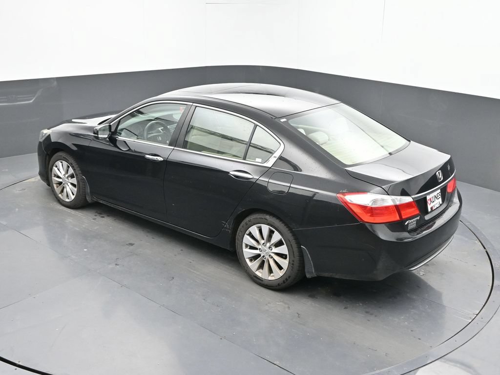 Used 2015 Honda Accord EX image 18