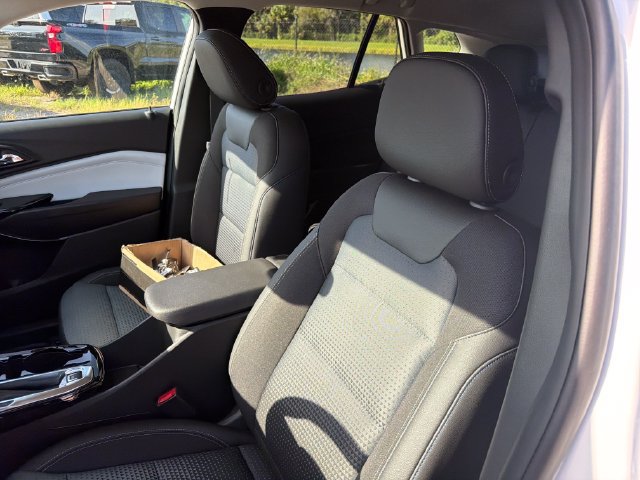 New 2026 Chevrolet Trax LT w/ Driver Confidence Package FWD image 20
