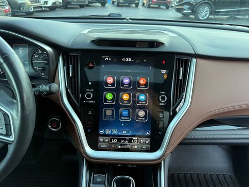 Used 2021 Subaru Outback Touring XT image 17