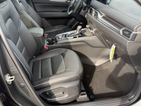 Used 2025 MAZDA CX-5 AWD 2.5 S w/ Premium Plus Pkg image 11