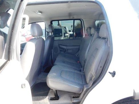 Used 2004 Ford Explorer XLS image 13