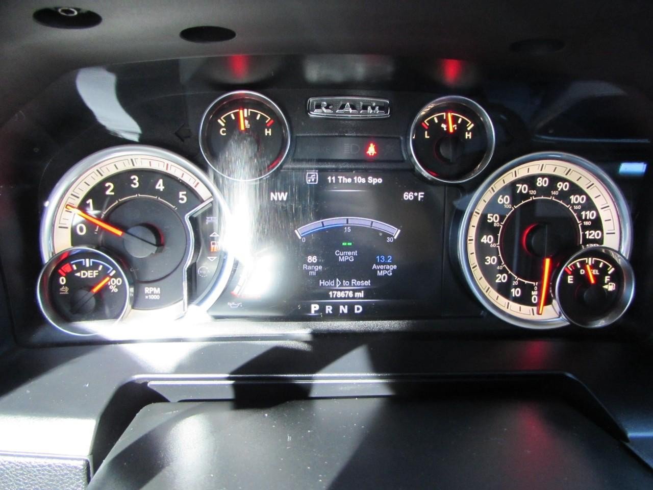 Used 2017 RAM 3500 Laramie w/ Sport Appearance Group AWD/4WD image 26