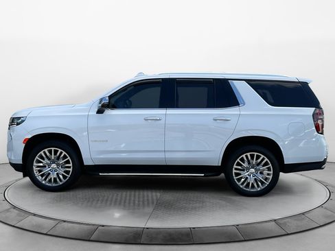Used 2024 Chevrolet Tahoe Premier AWD/4WD image 4