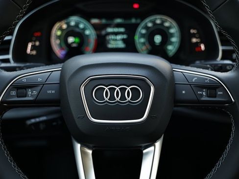 New 2026 Audi Q7 2.0T Premium Plus image 32