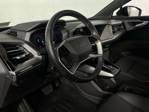 Used 2023 Audi Q4 e-tron Premium Plus image 22