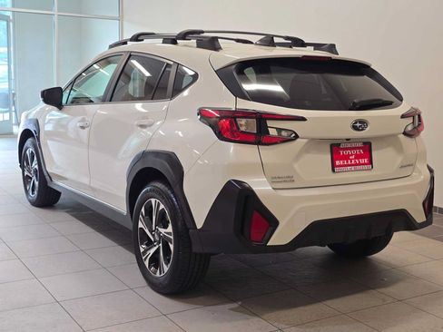Used 2024 Subaru Crosstrek 2.0i Premium AWD/4WD image 4