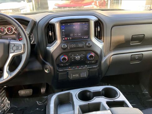Used 2022 Chevrolet Silverado 1500 LT image 7
