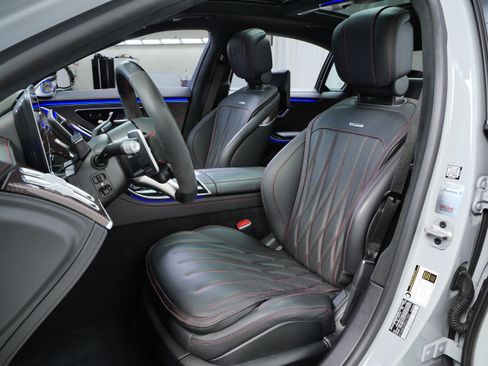 Used 2024 Mercedes-Benz S 63 AMG S image 2