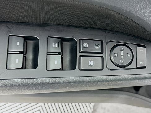 Used 2020 Hyundai Elantra SEL w/ Cargo Package (C1) image 15