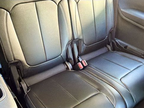 Used 2023 Jeep Grand Cherokee L Limited image 32