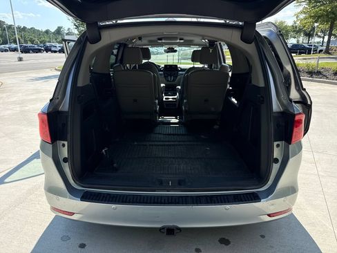 Used 2021 Honda Odyssey Touring image 32