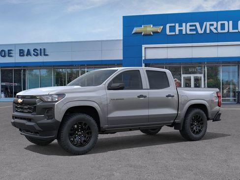 New 2026 Chevrolet Colorado W/T AWD/4WD image 2