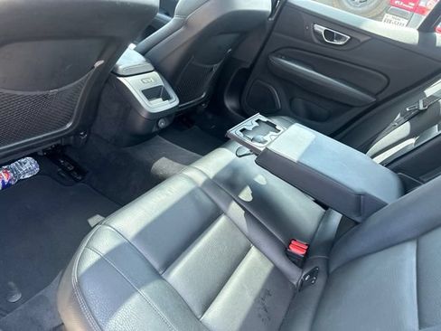 Used 2024 Volvo S60 B5 Plus FWD image 9