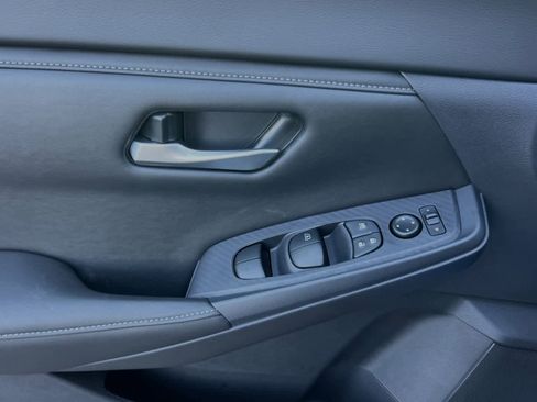 New 2025 Nissan Sentra SV image 13