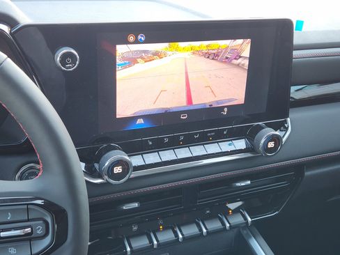 New 2026 Chevrolet Colorado Z71 image 14