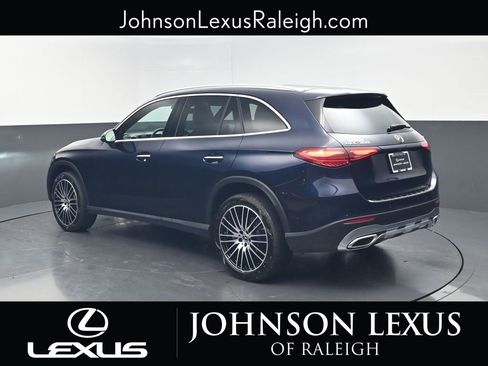 Used 2024 Mercedes-Benz GLC 300 4MATIC image 7