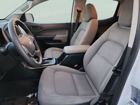 Certified 2022 Chevrolet Colorado W/T w/ Custom Special Edition image 16