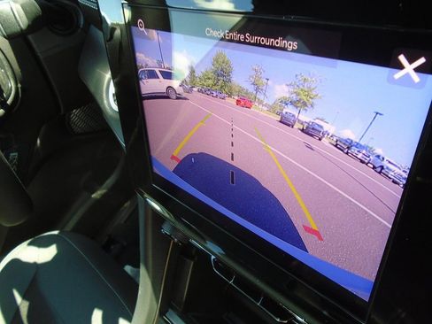 New 2025 Jeep Grand Cherokee L Laredo image 20