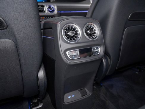 Used 2025 Mercedes-Benz G 63 AMG 4MATIC image 22