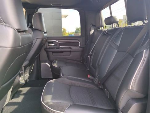 New 2026 RAM 2500 Laramie AWD/4WD image 14