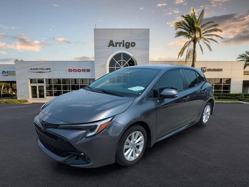 Used 2025 Toyota Corolla SE FWD image 10