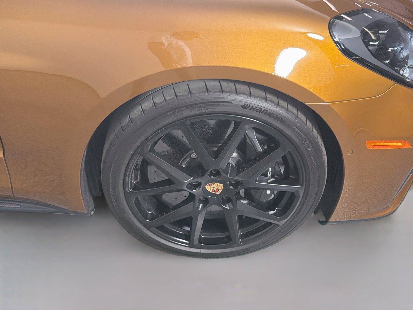 Certified 2025 Porsche Panamera GTS AWD/4WD image 14