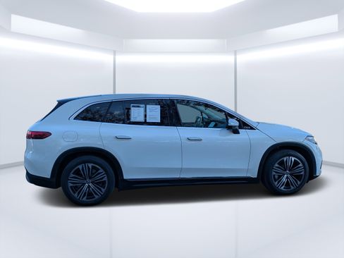 Used 2023 Mercedes-Benz EQS 450+ SUV image 5