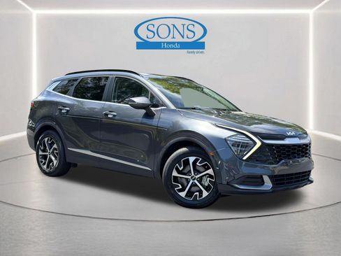 Used 2025 Kia Sportage EX w/ Premium Package FWD image 1
