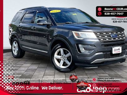 Used 2017 Ford Explorer XLT w/ Equipment Group 202A
