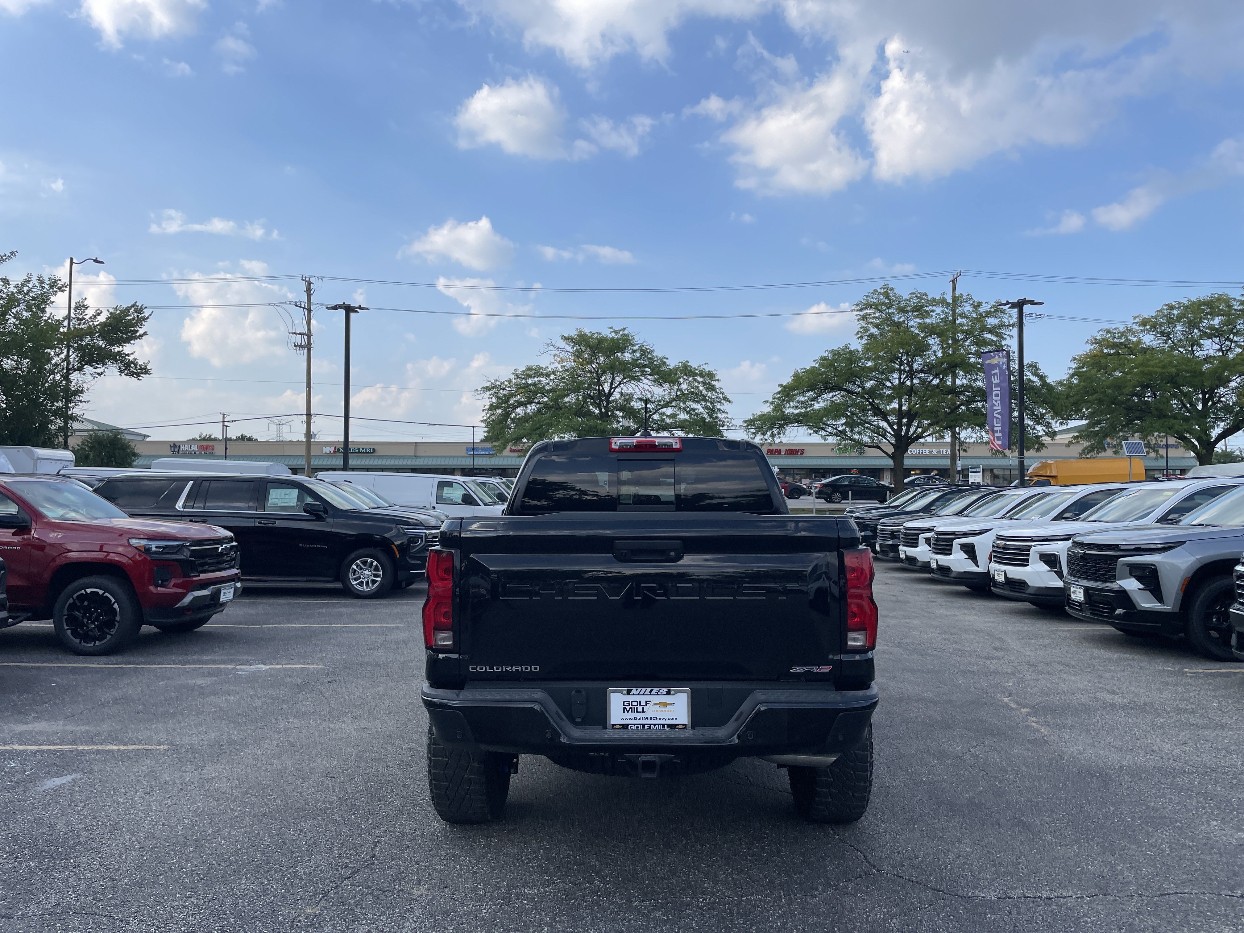 New 2026 Chevrolet Colorado ZR2 w/ Technology Package AWD/4WD image 6