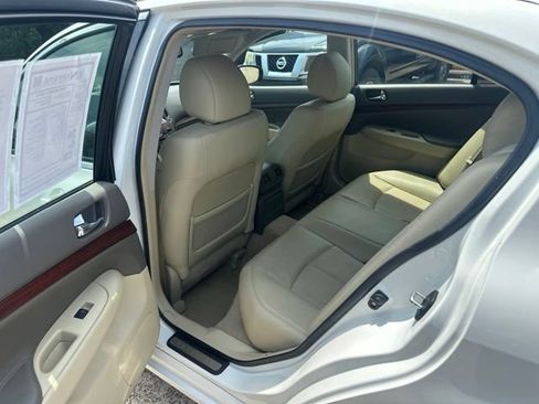 Used 2009 INFINITI G37 x Sedan w/ Premium Pkg AWD/4WD image 13