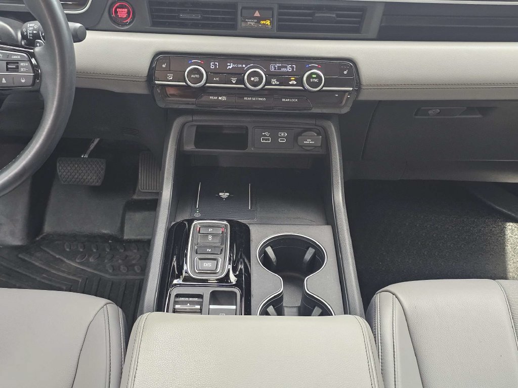 Used 2025 Honda Pilot EX-L image 16