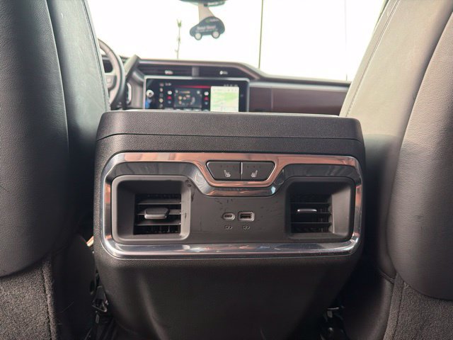 Used 2024 GMC Sierra 2500 Denali Ultimate AWD/4WD image 29
