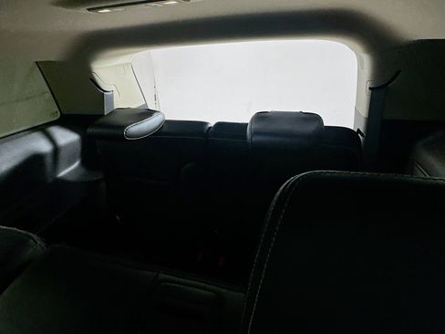 Used 2019 GMC Acadia Denali image 28