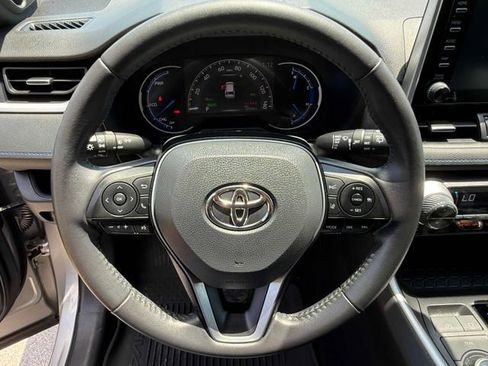 Used 2021 Toyota RAV4 XSE AWD/4WD image 13