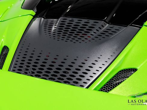 Used 2026 McLaren 750S Spider RWD image 80