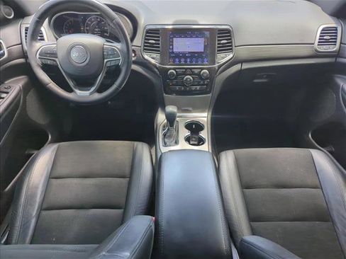 Used 2021 Jeep Grand Cherokee Laredo X AWD/4WD image 21