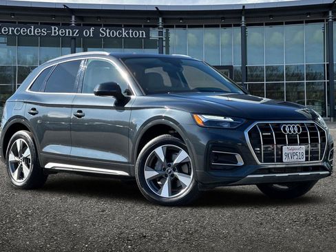 Used 2022 Audi Q5 2.0T Premium Plus image 2