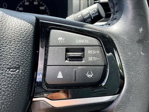 Used 2025 Honda Odyssey Touring image 21